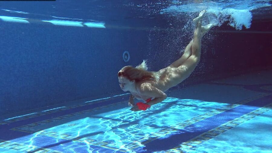 Mary Kalisy Pt.1 Underwater Swimming Pool Erotics
