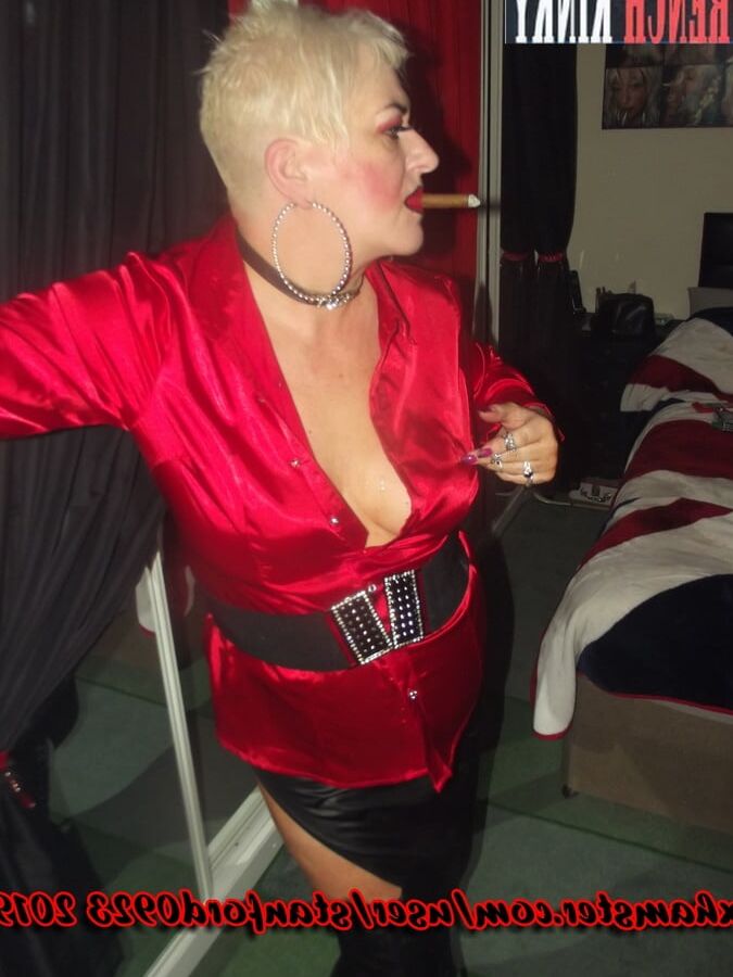 FRENCH SLUT