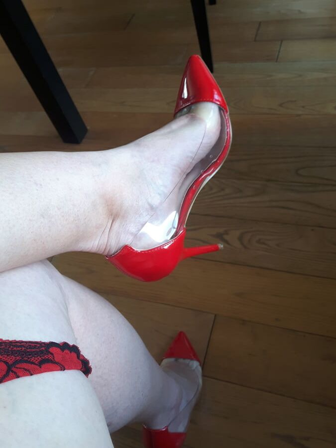 HOT BBW Wife Feet - Tits - Pussy and Just Random Stuff