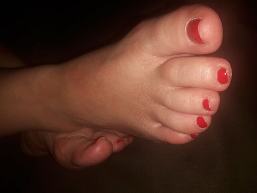 HOT BBW Wife Feet - Tits - Pussy and Just Random Stuff