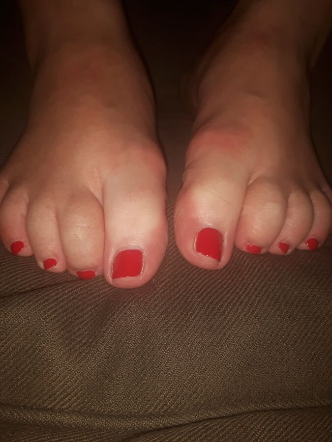 HOT BBW Wife Feet - Tits - Pussy and Just Random Stuff