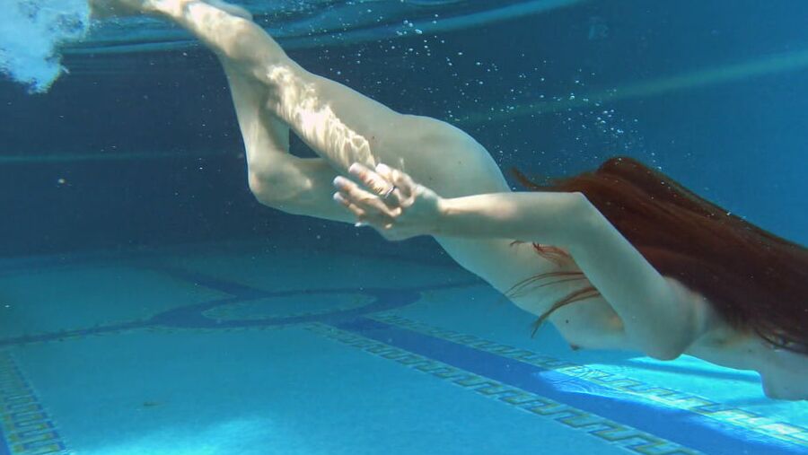 Irina Russaka UnderWaterShow Russian Pornstar