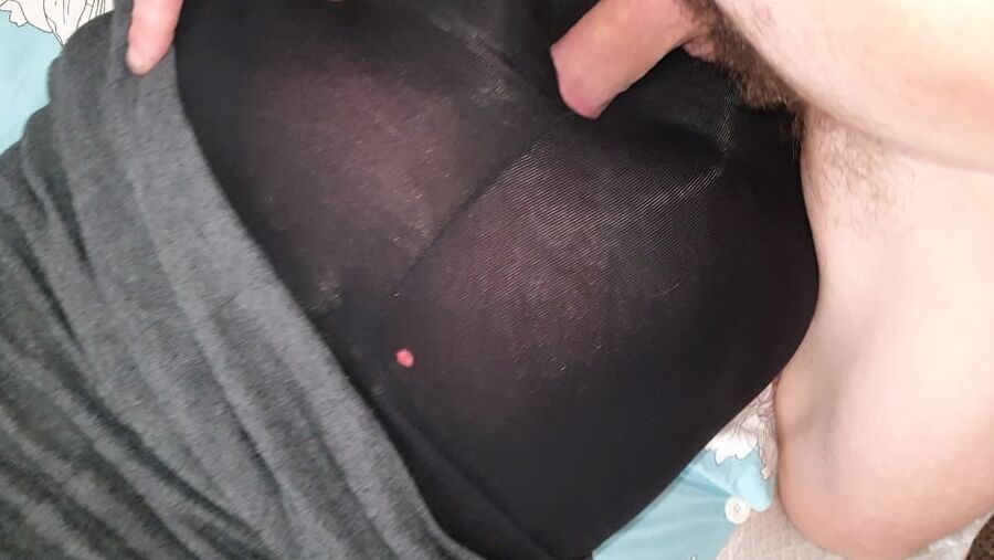 Doggystyle in Leggings