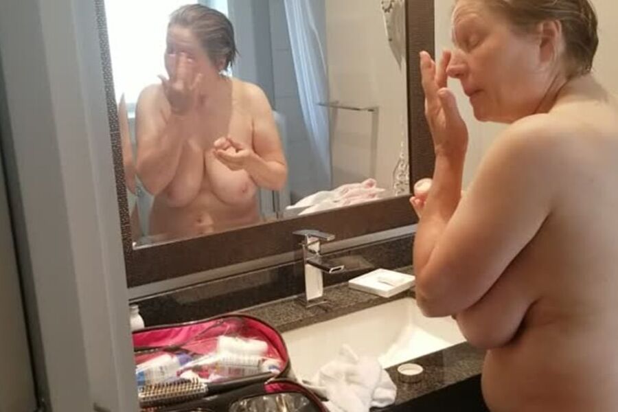 Curvy busty naked grandma on a short vacation