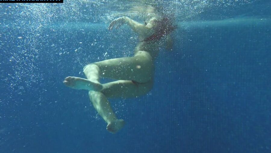 Kittina Clairette Pt.2 UnderWaterShow Pool Erotics