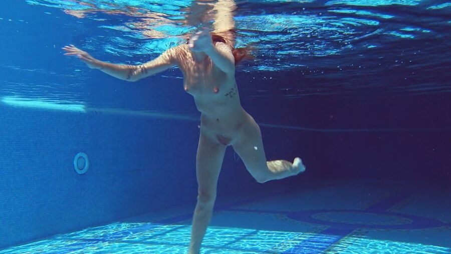 Tiffany Tatum Pt.3 UnderWaterShow Pool Erotics