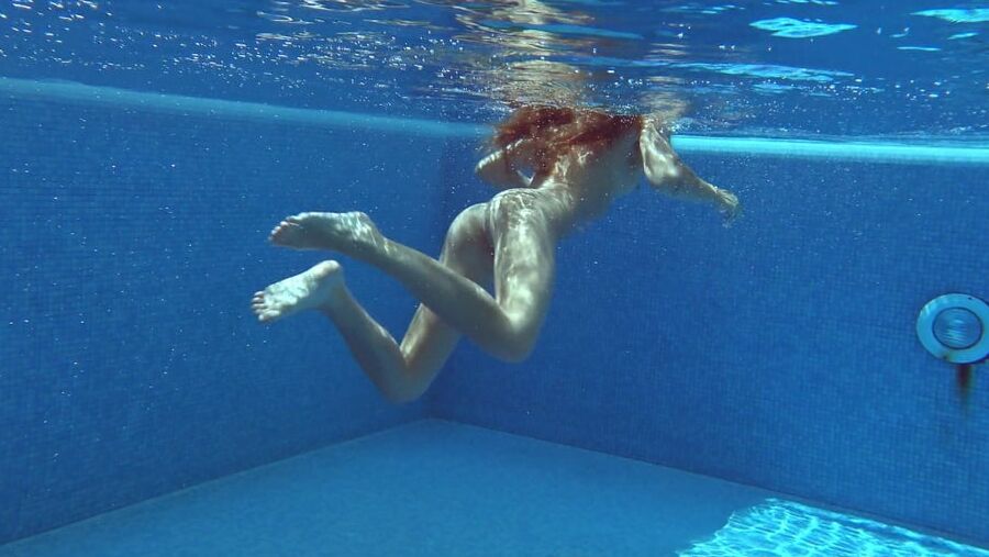 Tiffany Tatum Pt.3 UnderWaterShow Pool Erotics