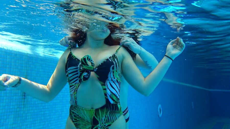 Sheril and Diana Rius Underwater Swimming Pool Erotics
