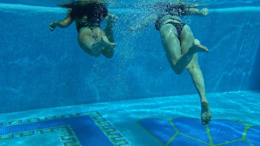 Sheril and Diana Rius Underwater Swimming Pool Erotics