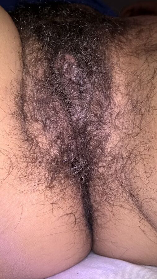 Hairy Mature JoyTwoSex Close Up Bush