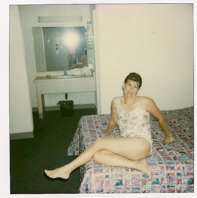 Vintage Sexy Polaroid Pictures