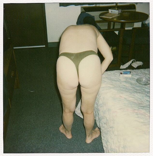 Vintage Sexy Polaroid Pictures