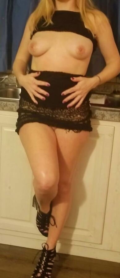 Random sexy photos of my stunningly beautiful wife