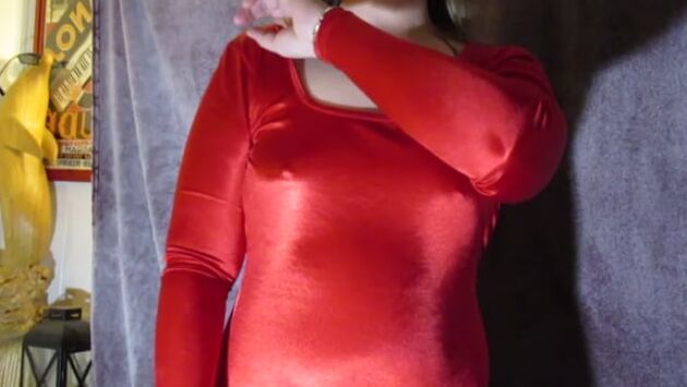 BBW Strips Spandex Catsuit and Shows Tight Asshole and Pussy