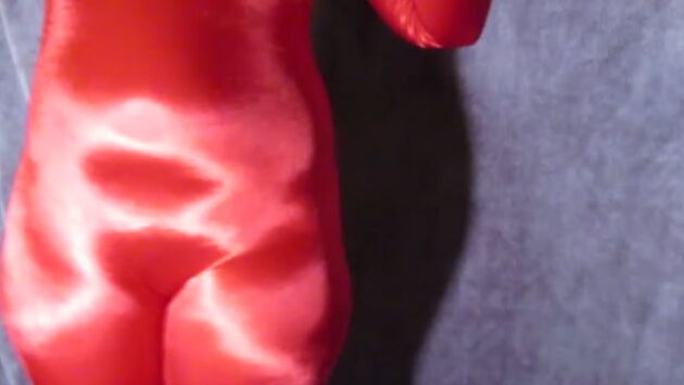 BBW Strips Spandex Catsuit and Shows Tight Asshole and Pussy