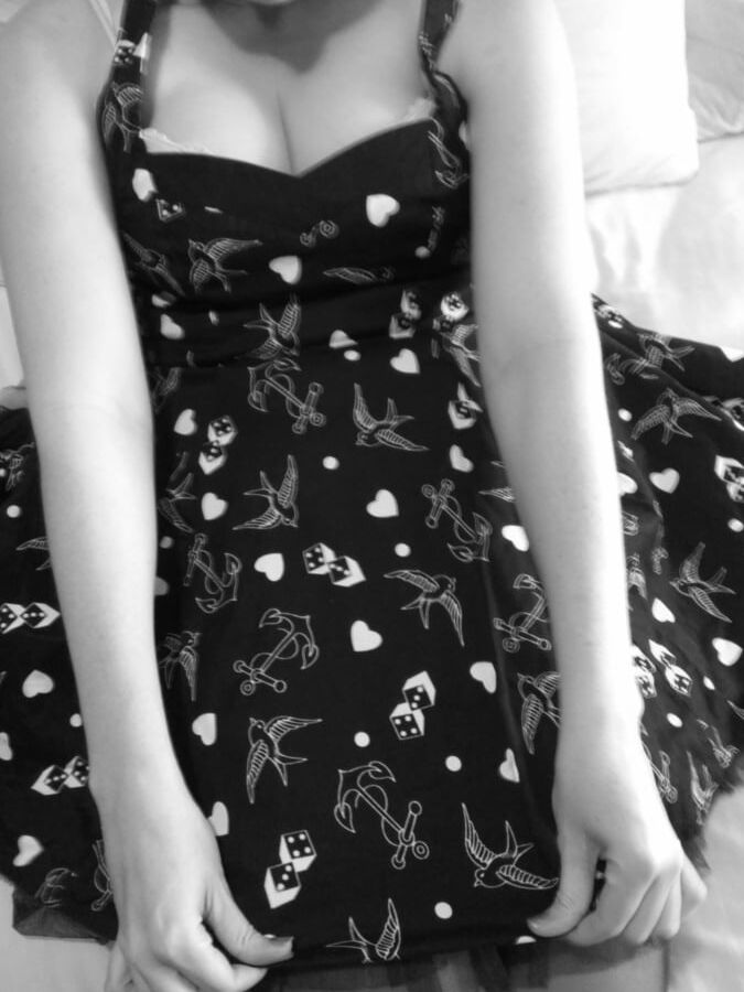 Gallery 10 Dress