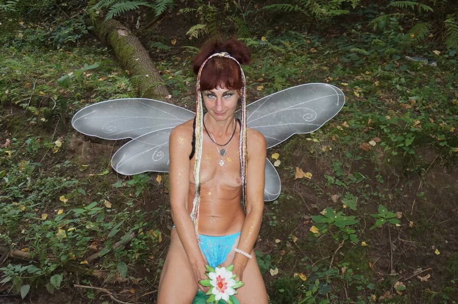 I'm Little Elf 2