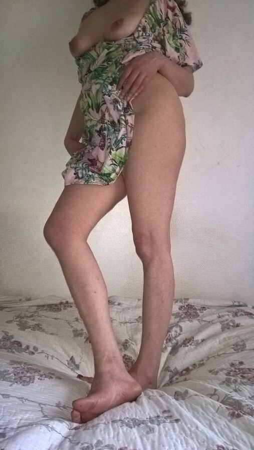 Hairy Mature Wife In Flower Dress