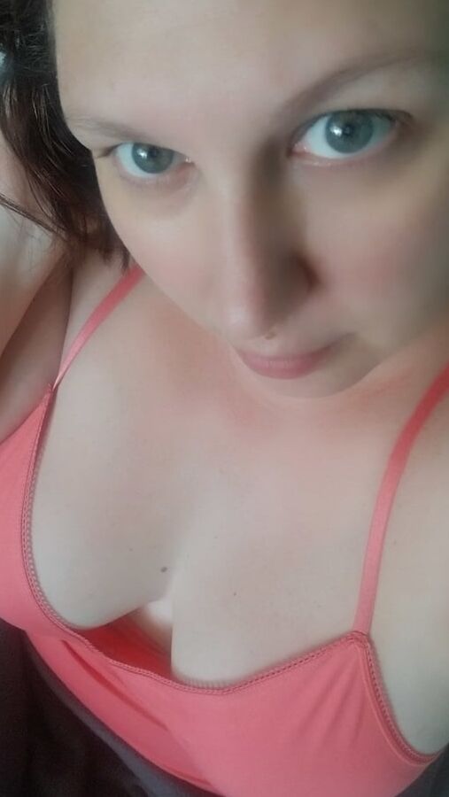 A bit of a peek at last nights fun.  Milf tease housewife