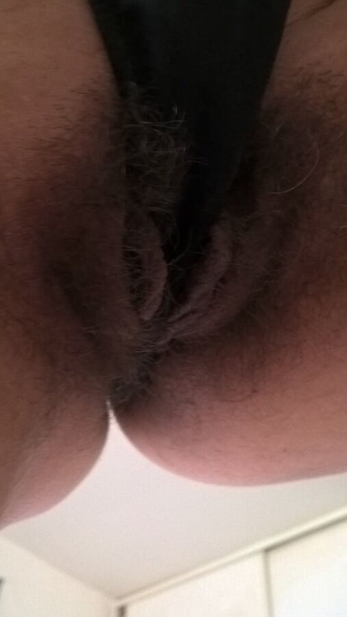 Mature Wife Hairy Pussy