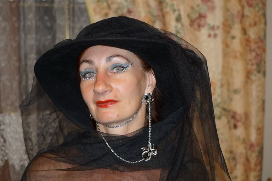 In the black veil