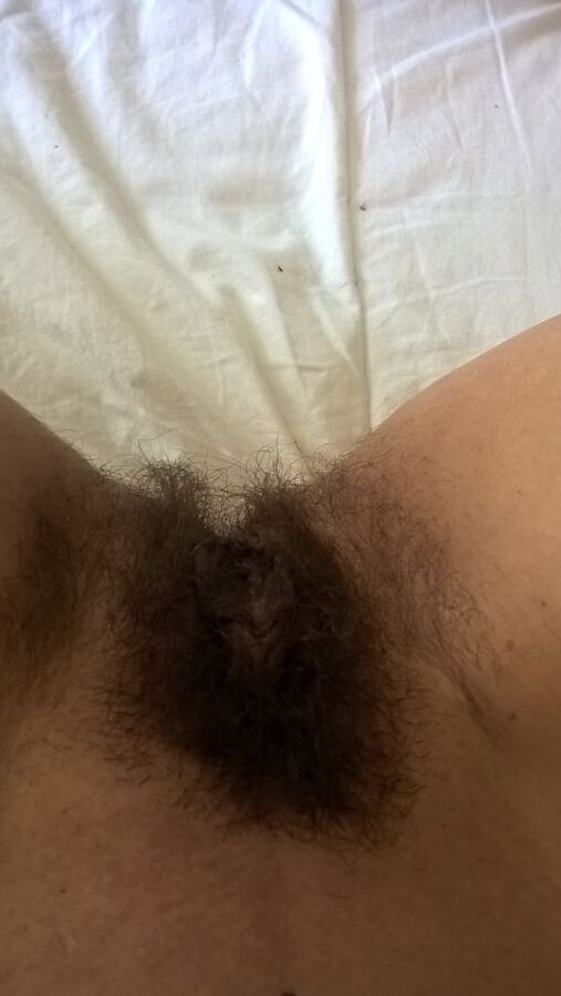 Mature Wife Hairy Pussy