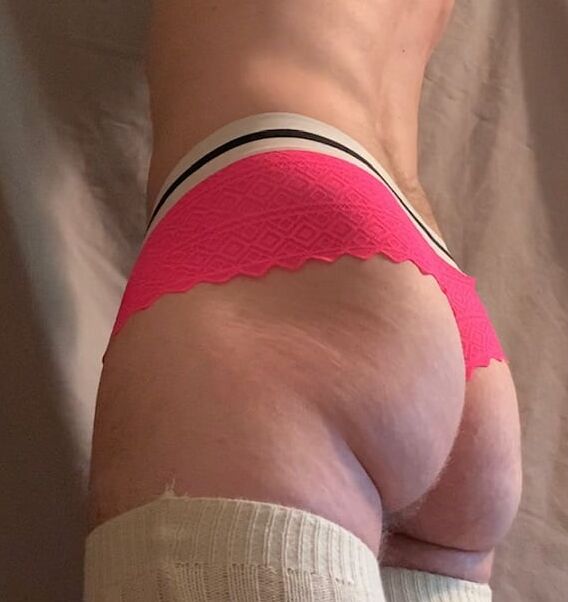Please cum on my ass