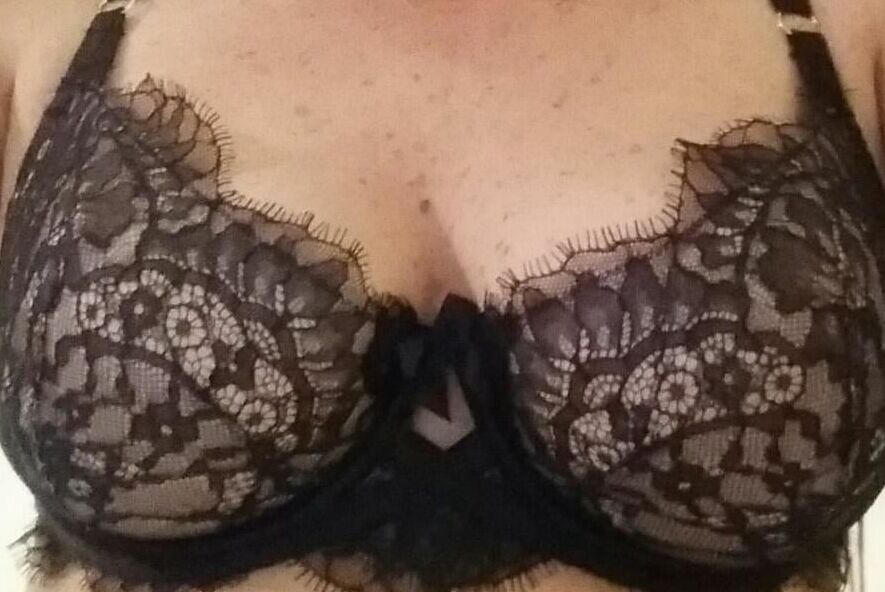 Flashing My Bra's In Public, Pick Your Favorite, Bra Lovers!