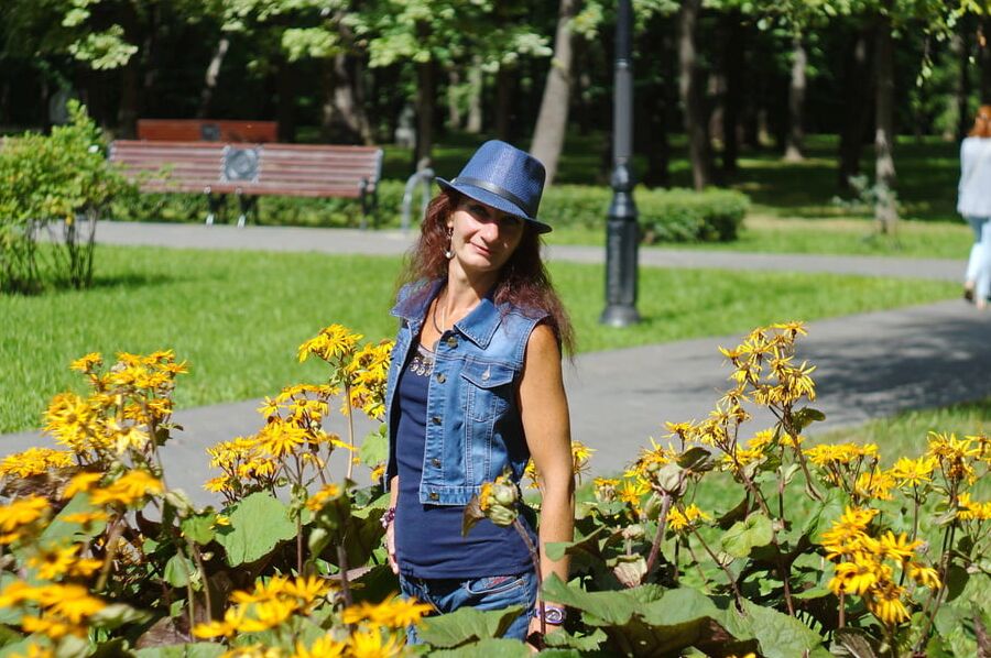 In orange flowers 1