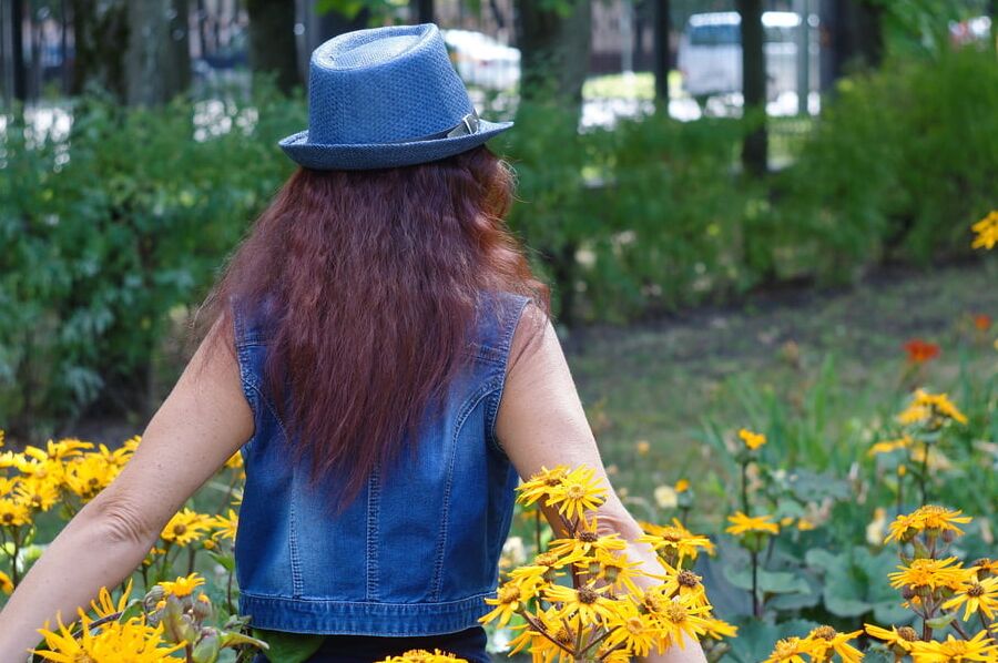 In orange flowers 1