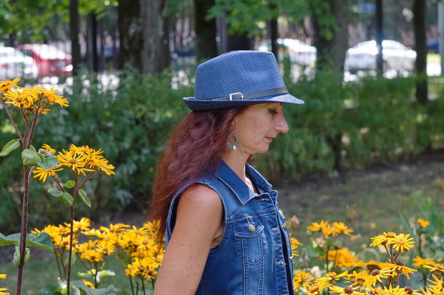 In orange flowers 1