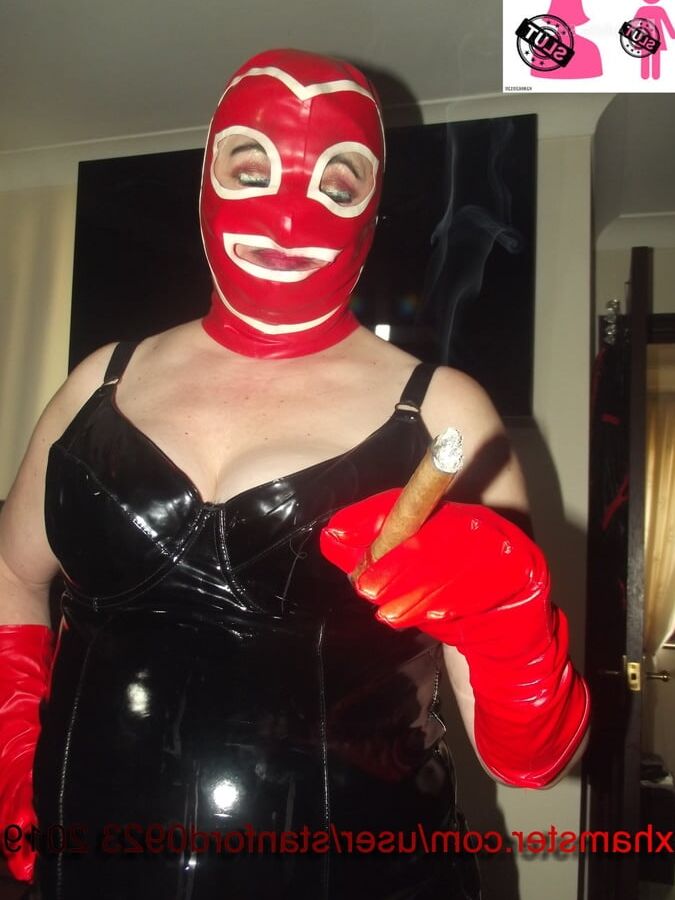 RUBBER SLUT 2019