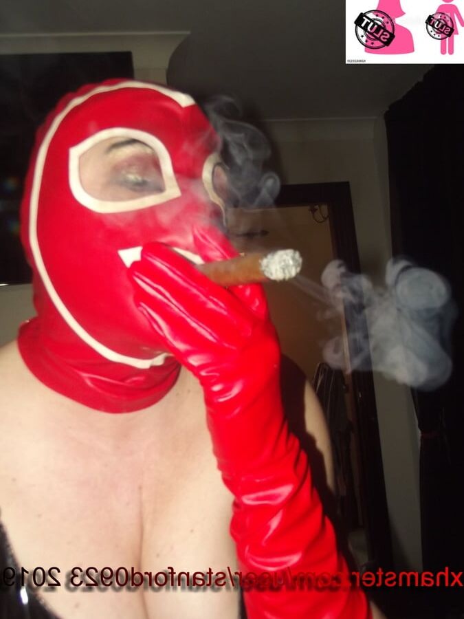 RUBBER SLUT 2019