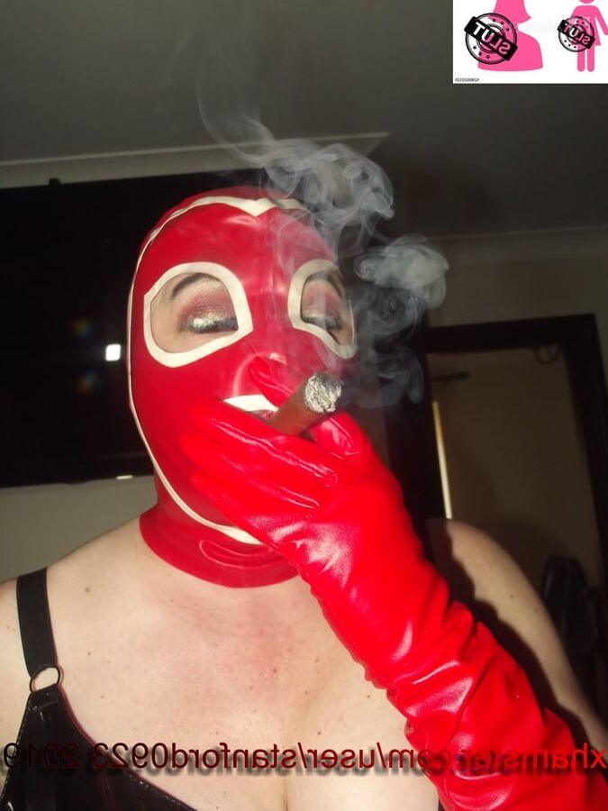 RUBBER SLUT 2019