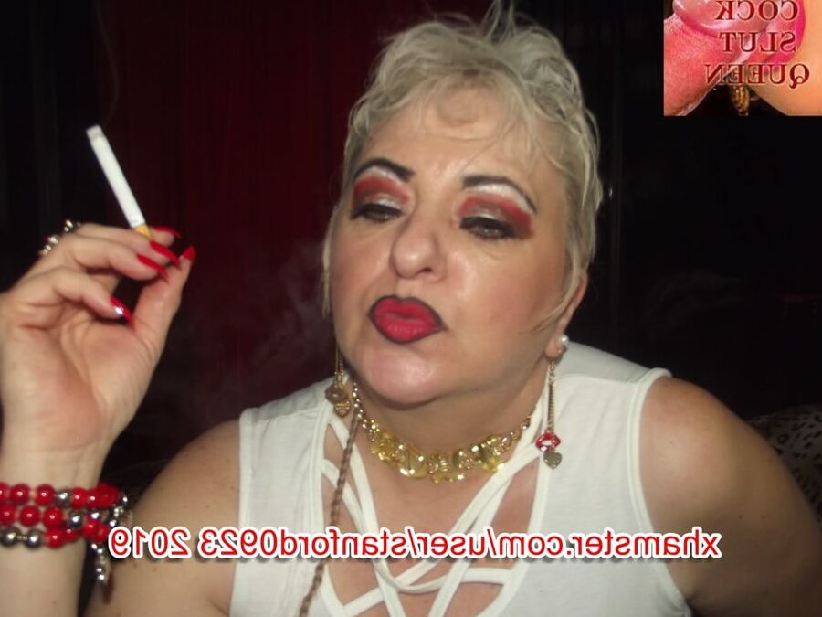 SLUT PLAYING SMOKING