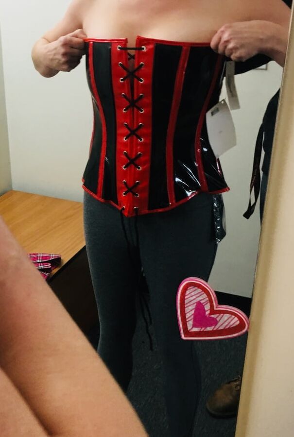 Twisty in the adult store change room