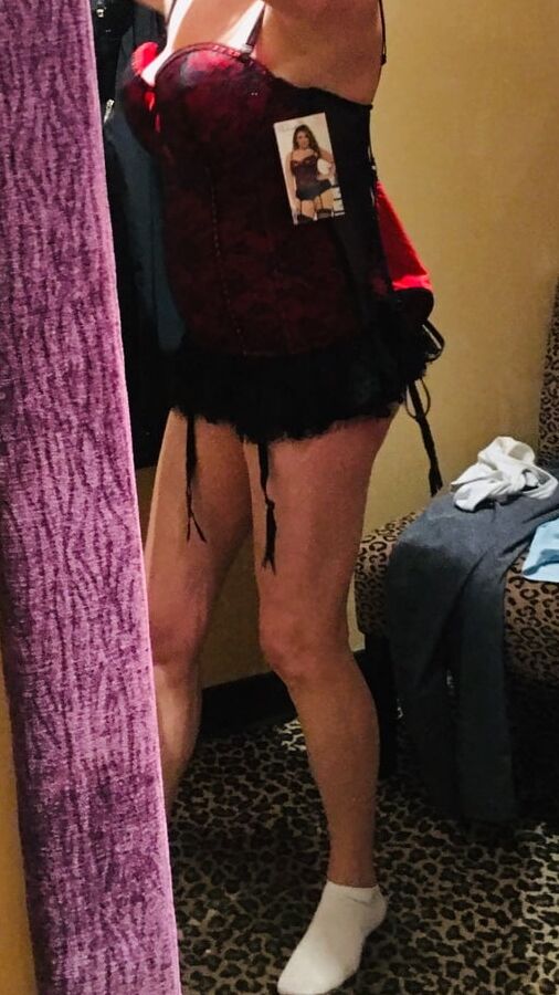 Twisty in the adult store change room