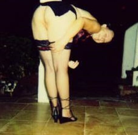 Cheeky Flashing