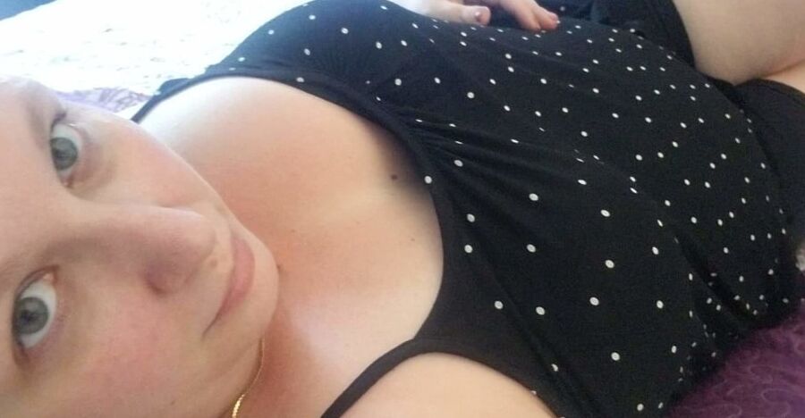 Roundup sexy milf, mom, feet, legs, big natural tits