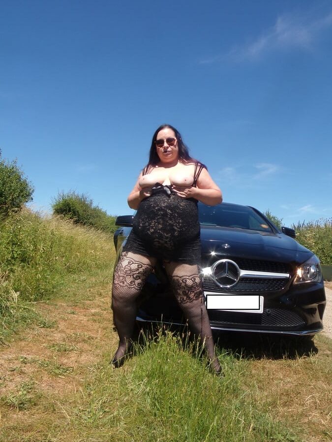 Milf in the Sun