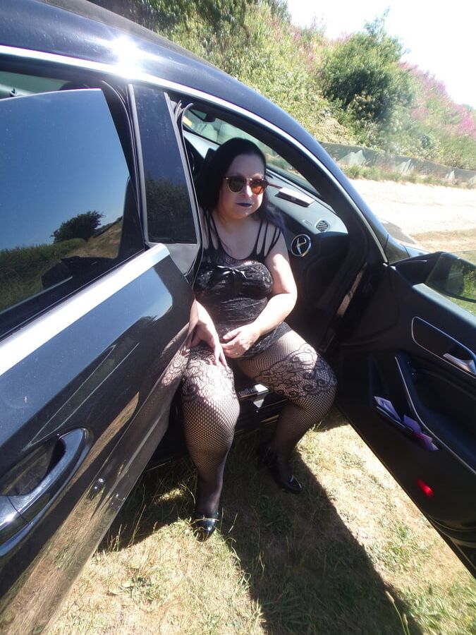 Milf in the Sun