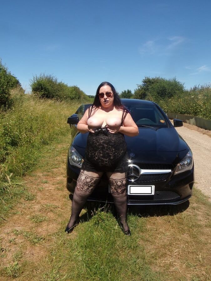 Milf in the Sun