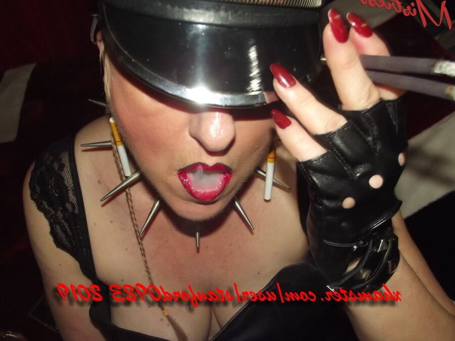 MISTRESS SMOKE