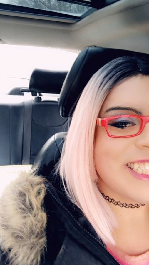 SIMMY VIOLET