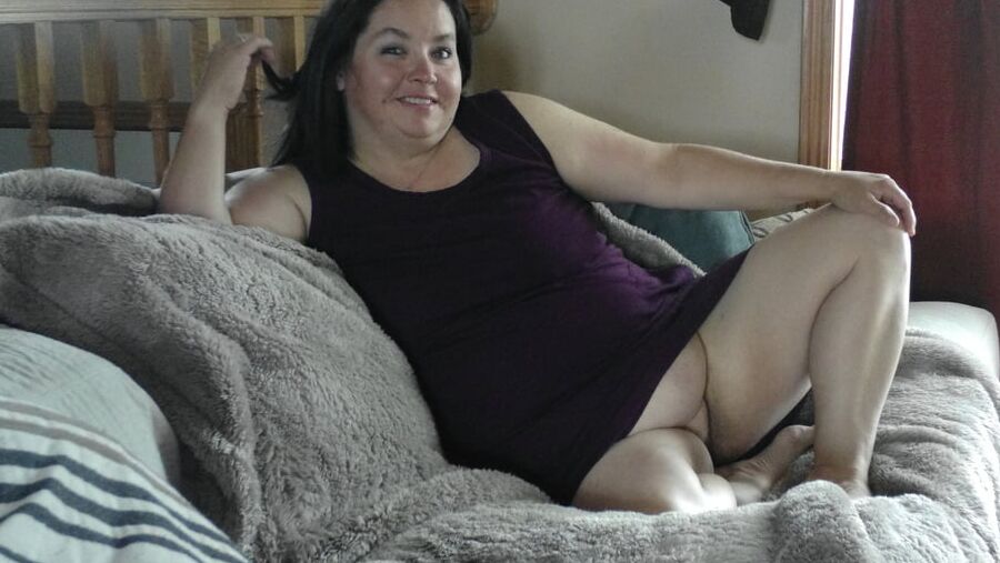 Sexy BBW Butt Plug on the Couch