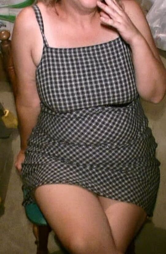 Curvy Amateur MILF Hot Mom Chubby Horny BBW Blonde Big Tits