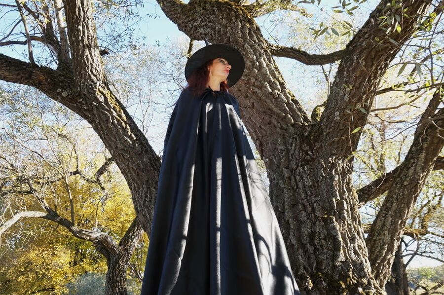 In Black Mantle