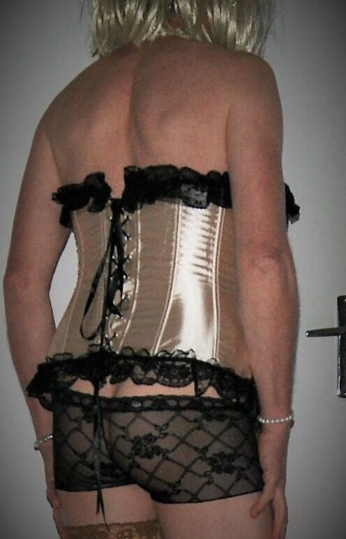 Corset sissy me
