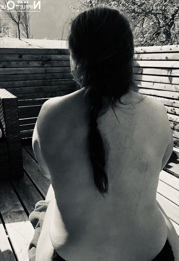 Nipple queen Tanja