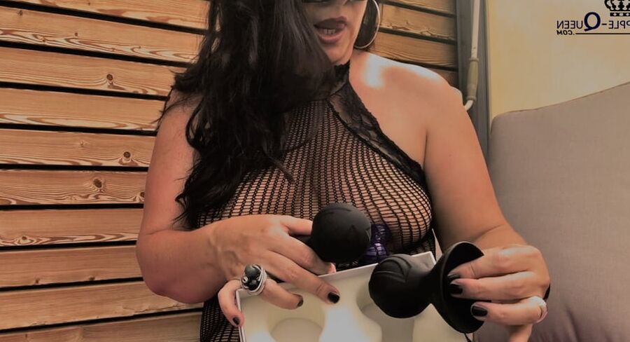Nipple queen Tanja